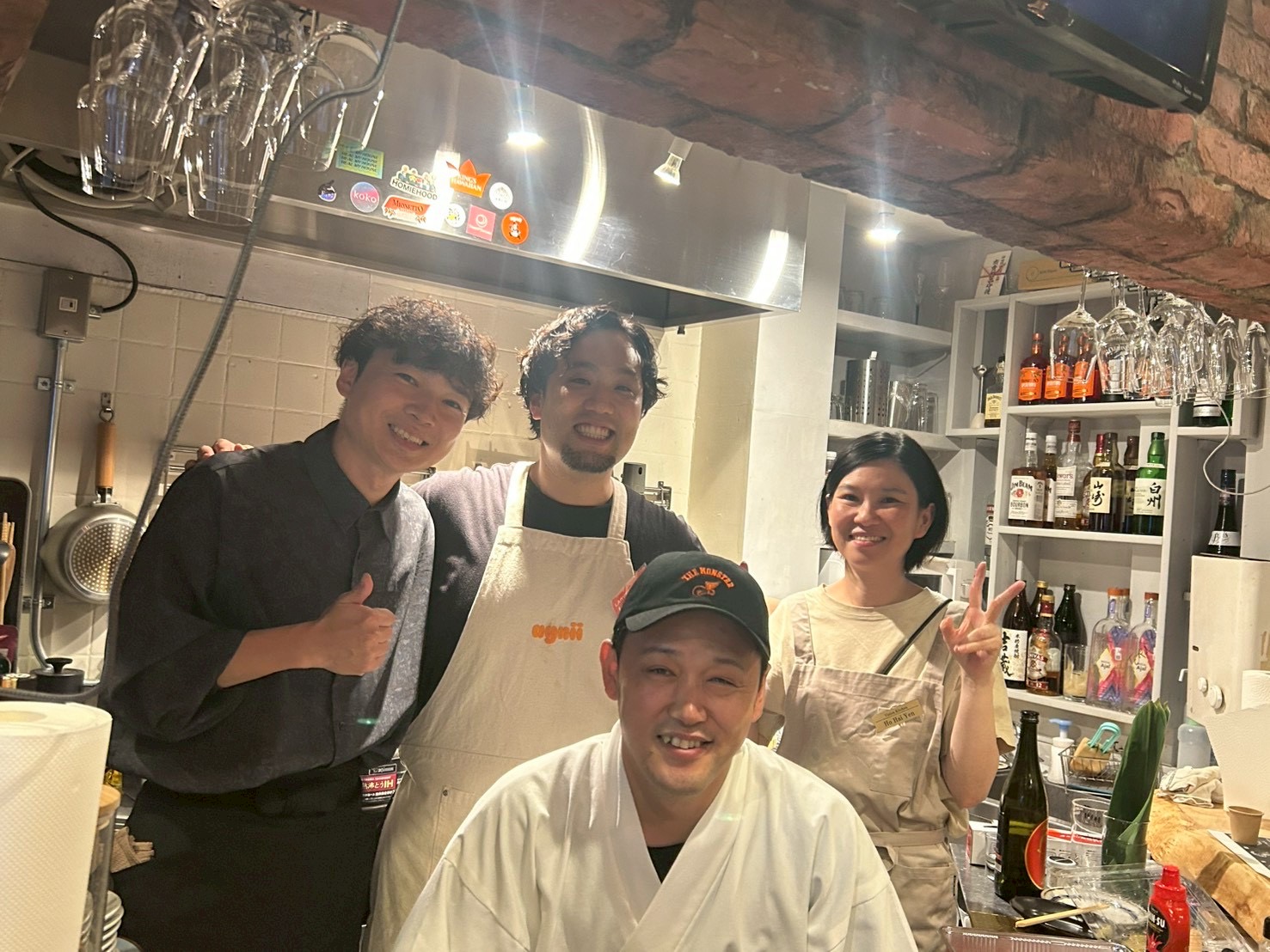 寿司とコーヒーのペアリングに取り組むメンバーとコラボレーション先のみなさん